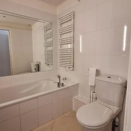 Apartmán Elegant 3 Avec Terrasse Sur Jardins A Montfleury